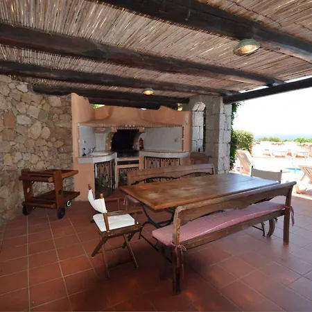 Holiday Homes In Pantogia 35921 度假居
